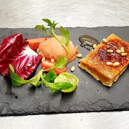 Le Citrus Kapsül Otel Excideuil